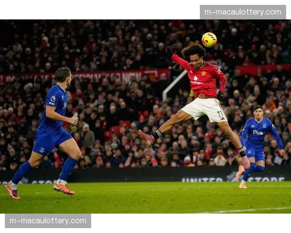 埃弗顿皮克福德多次关键扑救,零封切尔西保住胜果 埃弗顿皮克福德多次关键扑救,零封切尔西保住胜果