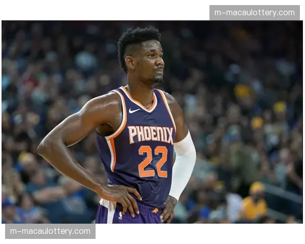 大洛佩兹低位防守经验老道 快船内线防守因此升级 大洛佩兹低位防守经验老道 快船内线防守因此升级